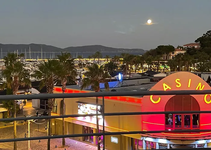 Penthouse Proche St Tropez-Cavalaire